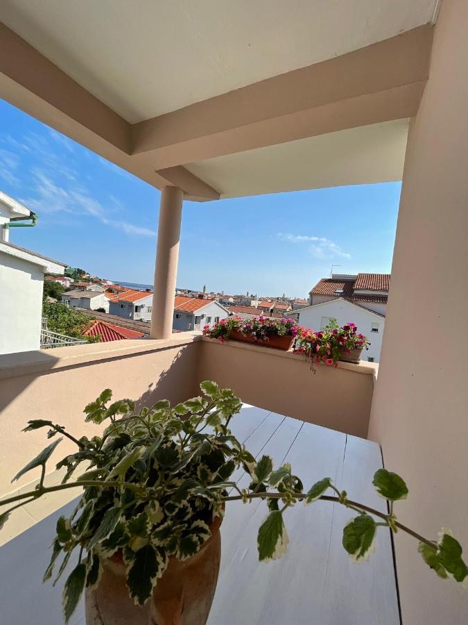 Apartmani Zorica Rab Town Exterior photo