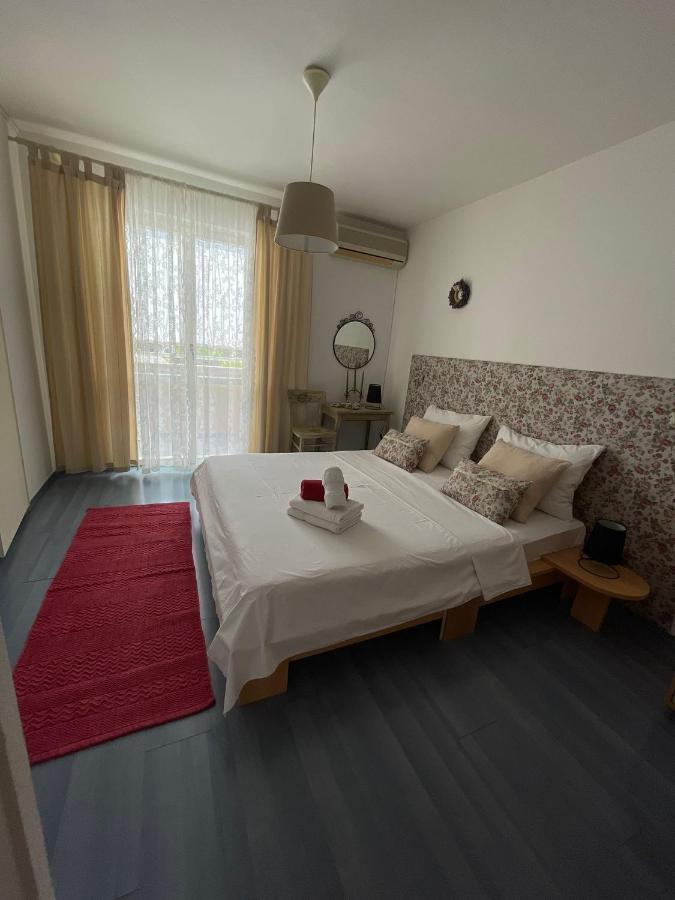Apartmani Zorica Rab Town Exterior photo