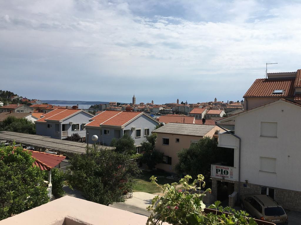 Apartmani Zorica Rab Town Exterior photo