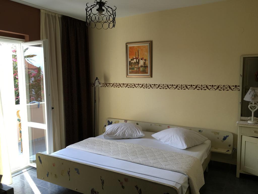 Apartmani Zorica Rab Town Exterior photo