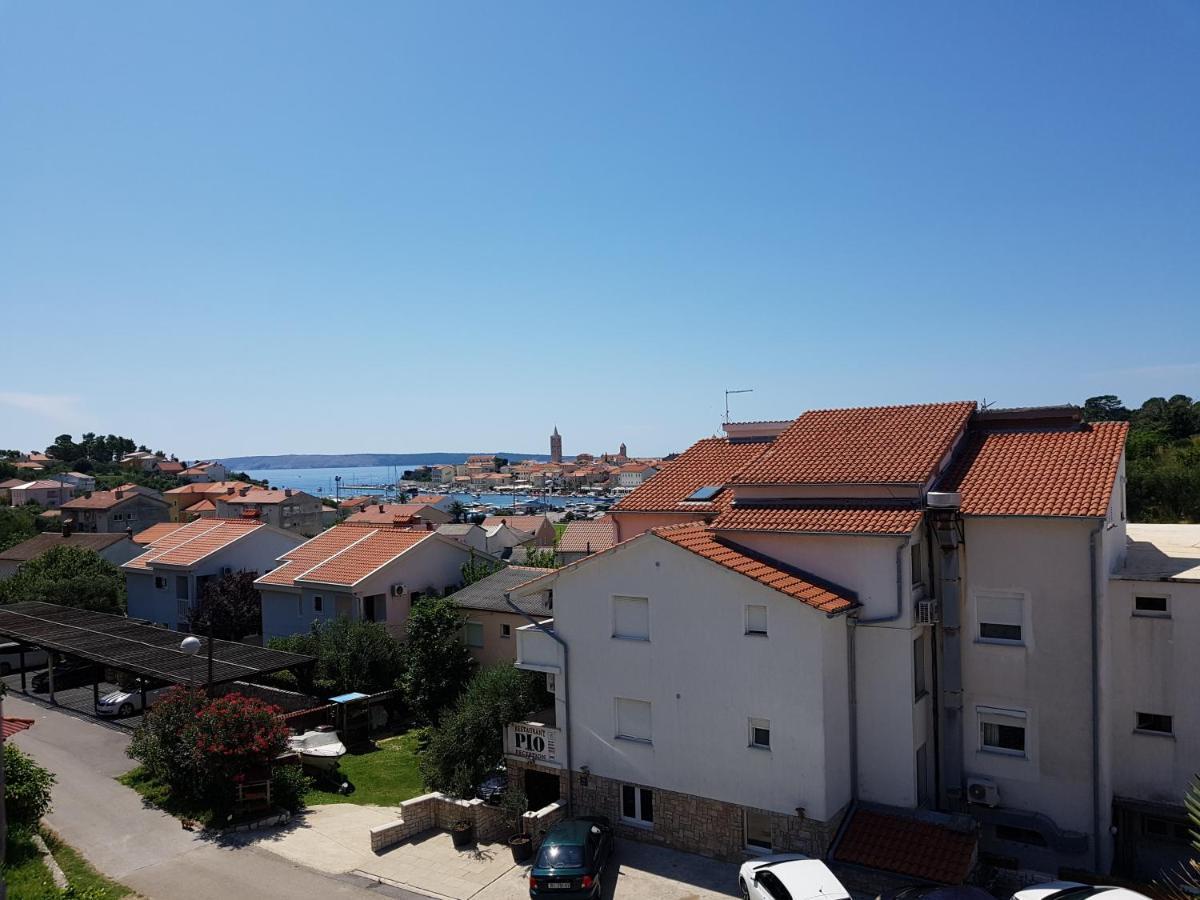 Apartmani Zorica Rab Town Exterior photo